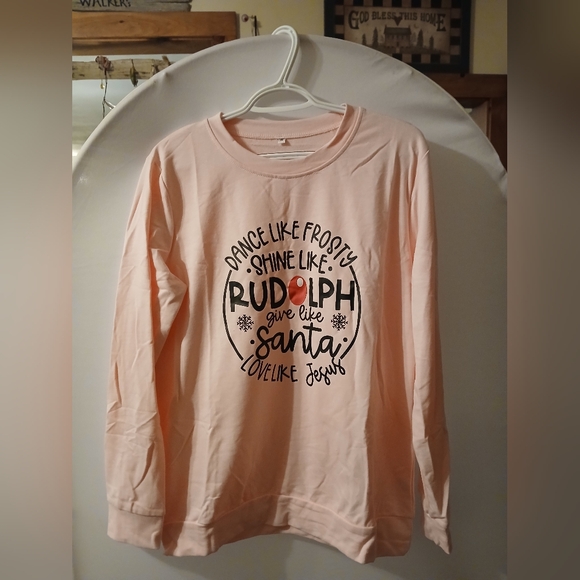 Tops - Pink Long Sleeve Christmas TShirt